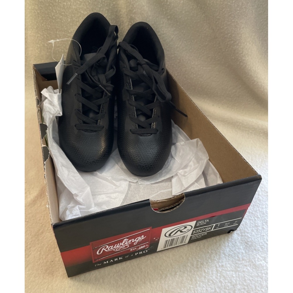 Rawlings Youth Soccer Shoes Delta Black Size US 1 New In Box with Tags Cleats